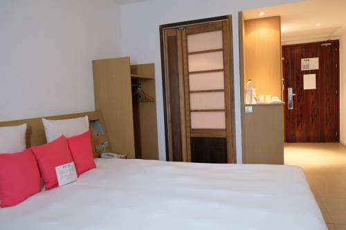 Imagen de la habitación del Hotel Grand Montabo. Foto 3