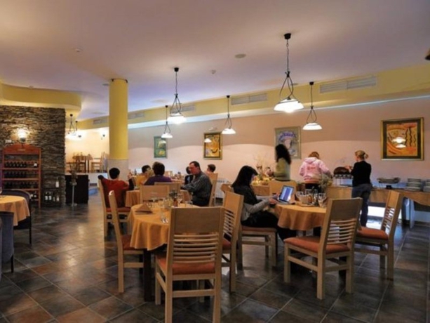 Imagen general del Hotel Grand Montana. Foto 11