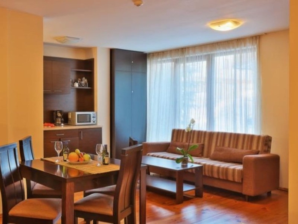 Imagen general del Hotel Grand Montana. Foto 13