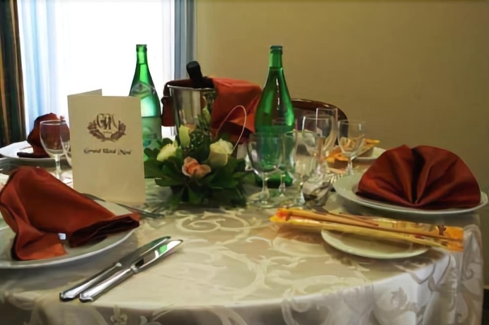 Imagen del bar/restaurante del Hotel Grand Mosè. Foto 2