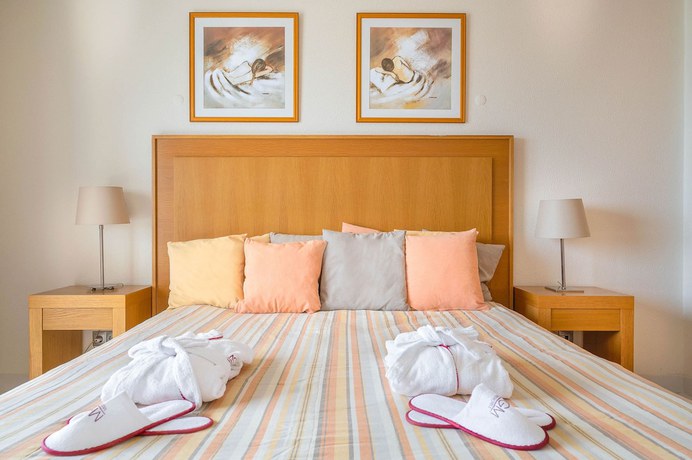 Imagen de la habitación del Hotel Grand Muthu Oura View Beach Club. Foto 7