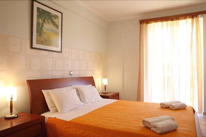 Imagen de la habitación del Hotel Grand Nefeli. Foto 4