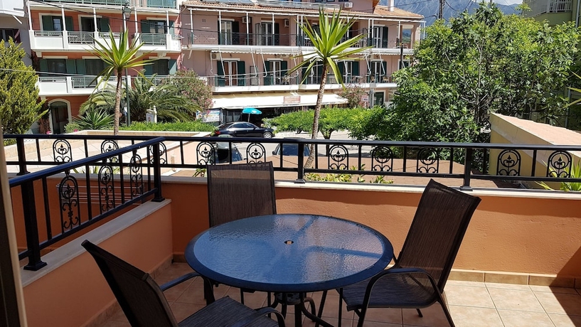 Imagen de la habitación del Hotel Grand Nefeli. Foto 5