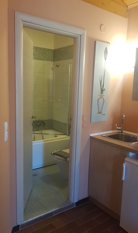 Imagen de la habitación del Hotel Grand Nefeli. Foto 7