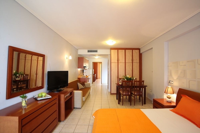 Imagen de la habitación del Hotel Grand Nefeli. Foto 8