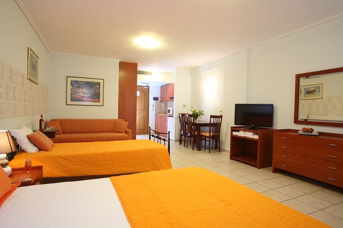 Imagen de la habitación del Hotel Grand Nefeli. Foto 10