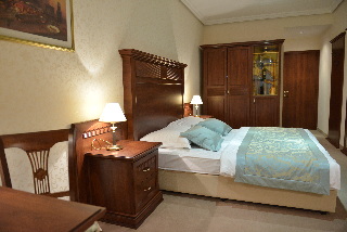 Imagen de la habitación del Hotel Grand Neum. Foto 9