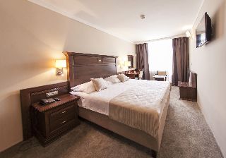 Imagen de la habitación del Hotel Grand Neum. Foto 11