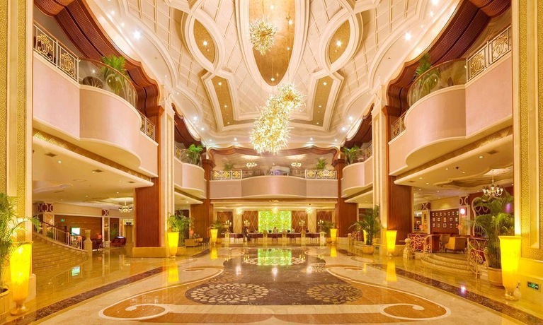 Imagen general del Hotel Grand New Century Hohhot. Foto 1