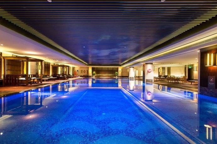 Imagen de la piscina del Hotel Grand New Century Hotel Yuhang Hangzhou. Foto 4