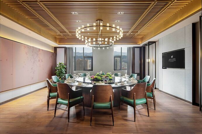 Imagen del bar/restaurante del Hotel Grand New Century Linan Hangzhou. Foto 7