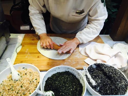 Imagen del bar/restaurante del Hotel Grand New Century Ninghai Jinhai. Foto 4