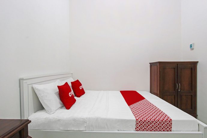 Imagen de la habitación del Hotel Grand New Si Jago Mitra RedDoorz. Foto 6