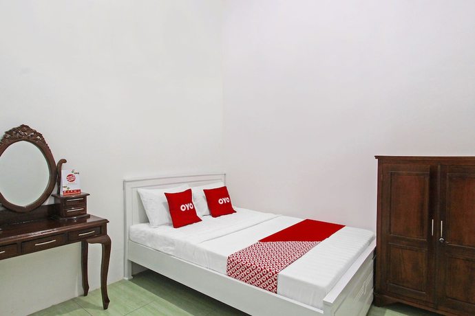 Imagen de la habitación del Hotel Grand New Si Jago Mitra RedDoorz. Foto 13