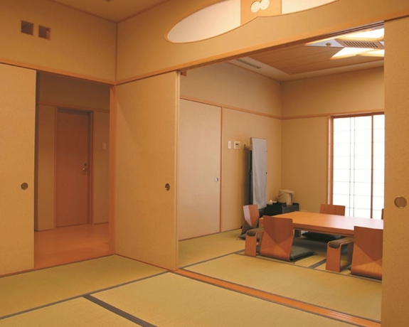 Imagen de la habitación del Hotel Grand Nikko Awaji. Foto 12