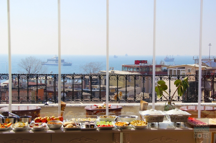 Imagen del bar/restaurante del Hotel Grand Ninova. Foto 3