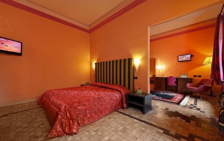 Imagen de la habitación del Hotel Grand Nizza Et Suisse. Foto 4