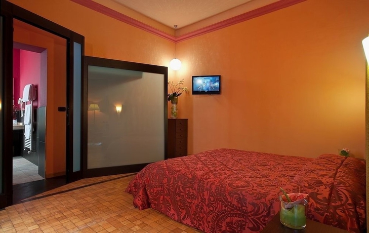 Imagen de la habitación del Hotel Grand Nizza Et Suisse. Foto 13