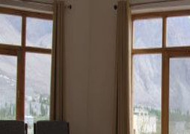 Imagen de la habitación del Hotel Grand Nubra. Foto 9