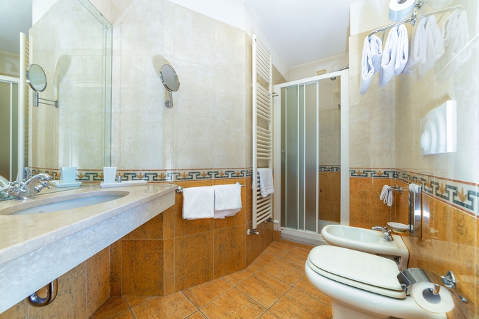 Imagen de la habitación del Hotel Grand Nuove Terme. Foto 14