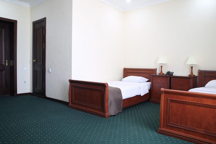 Imagen de la habitación del Hotel Grand Nur. Foto 11