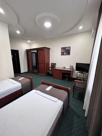 Imagen de la habitación del Hotel Grand Nur. Foto 12