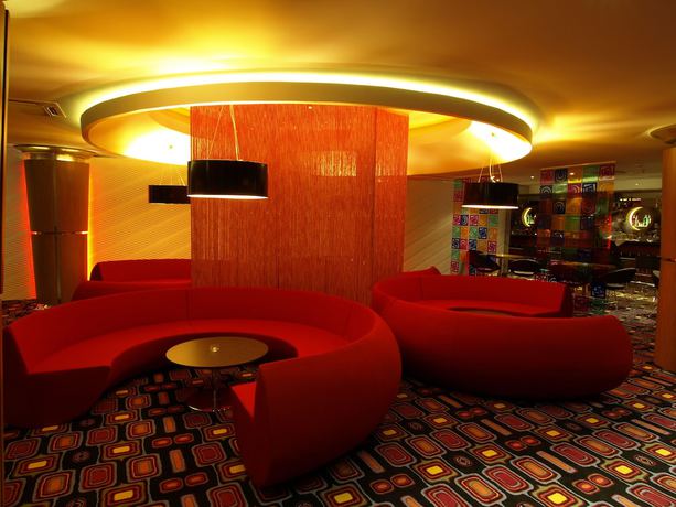 Imagen del bar/restaurante del Hotel Grand Nur Plaza Convention Center. Foto 7