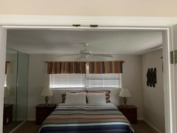 Imagen de la habitación del Hotel Grand Oaks Resort. Foto 13