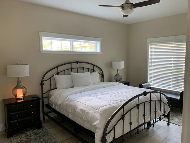 Imagen de la habitación del Hotel Grand Oaks Resort. Foto 18