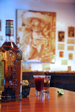 Imagen del bar/restaurante del Hotel Grand Oasis Palm All Inclusive. Foto 4