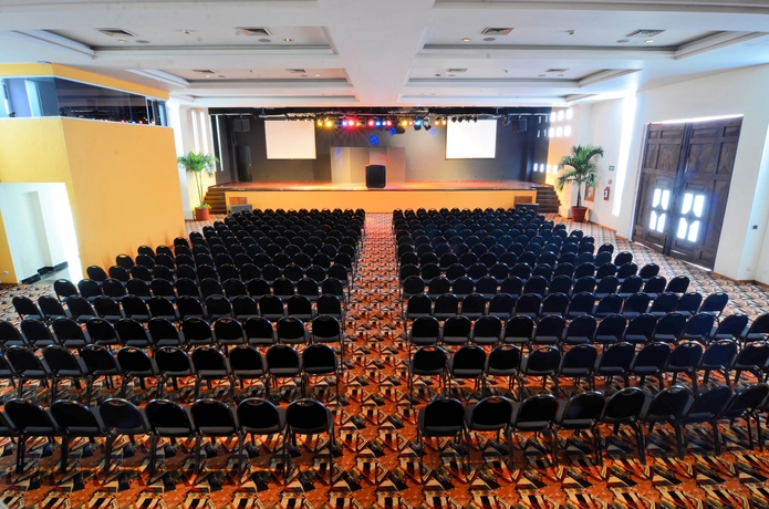 Imagen de los interiores del Hotel Grand Oasis Palm All Inclusive. Foto 13