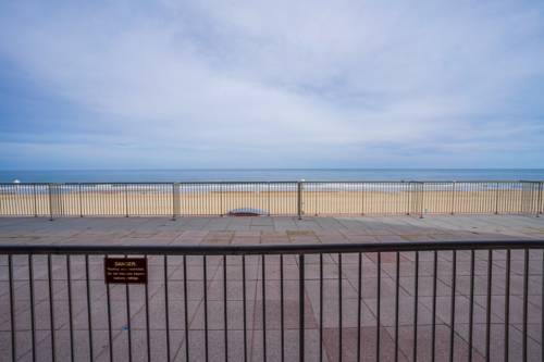 Imagen de la habitación del Hotel Grand Ocean City Oceanfront. Foto 7