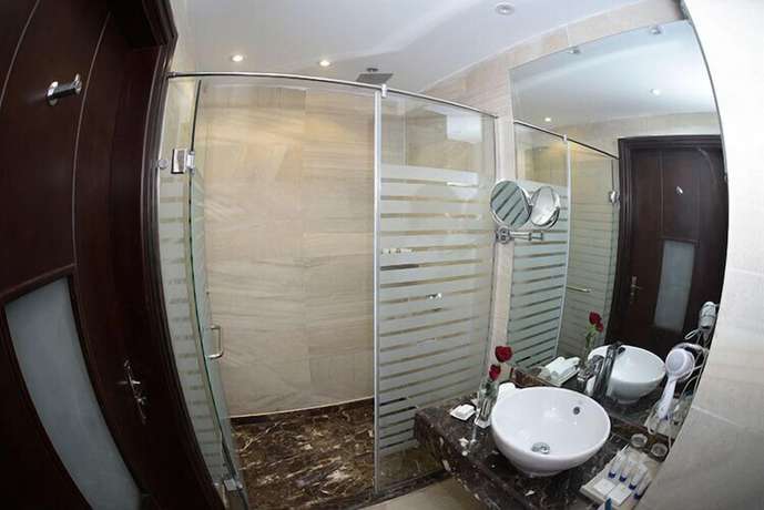 Imagen de la habitación del Hotel Grand Ocean and Resort. Foto 3