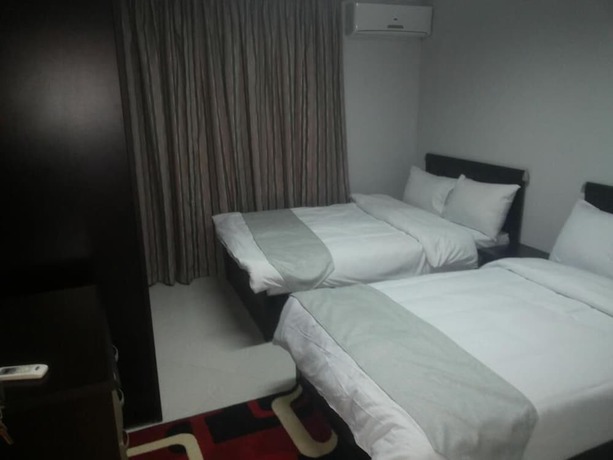 Imagen de la habitación del Hotel Grand Ocean and Resort. Foto 6