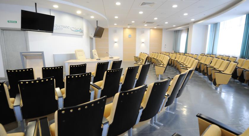 Imagen de los interiores del Hotel Grand Oka Premium. Foto 13