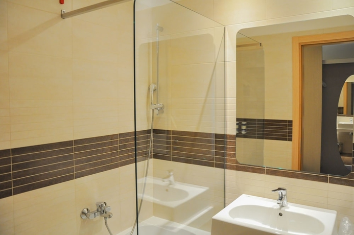 Imagen de la habitación del Hotel Grand Olimpo. Foto 17