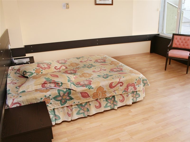 Imagen general del Hotel Grand Ons. Foto 5