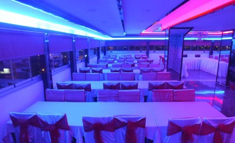 Imagen del bar/restaurante del Hotel Grand Onur. Foto 8