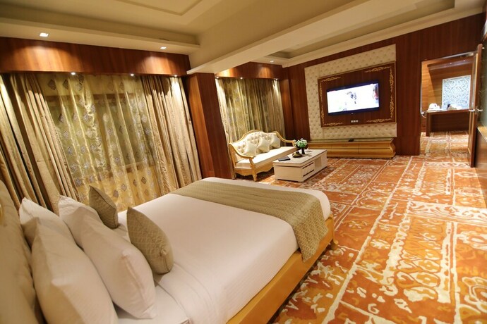 Imagen de la habitación del Hotel Grand Orchid. Foto 11