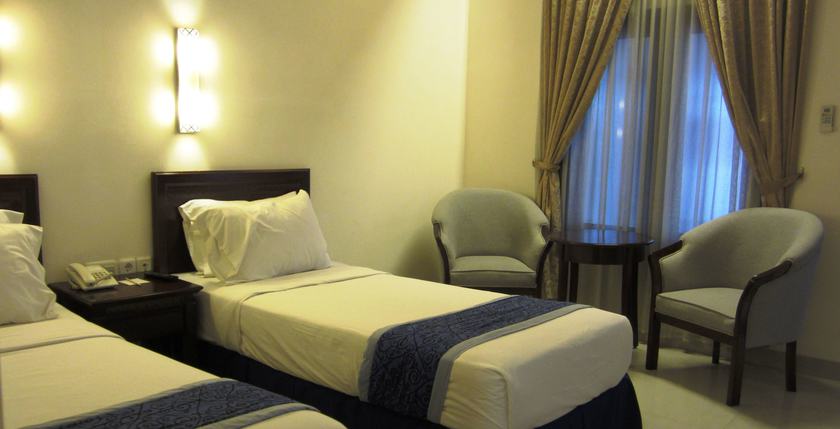 Imagen de la habitación del Hotel Grand Orchid Solo. Foto 15