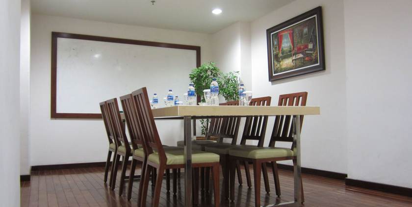 Imagen de los interiores del Hotel Grand Orchid Solo. Foto 19