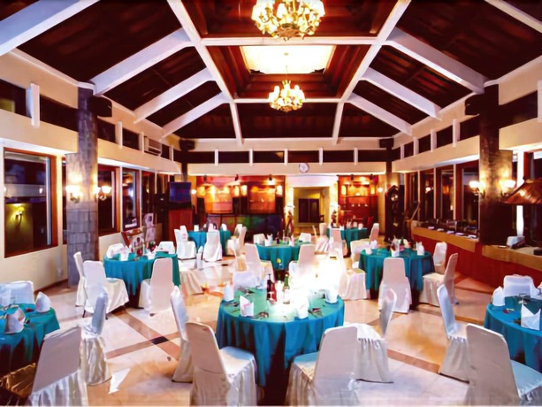 Imagen de los interiores del Hotel Grand Orchid Solo. Foto 20