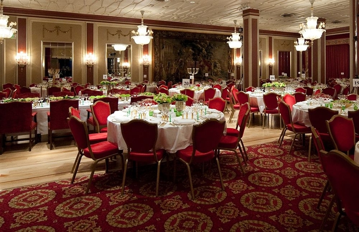 Imagen de los interiores del Hotel Grand Oslo. Foto 5