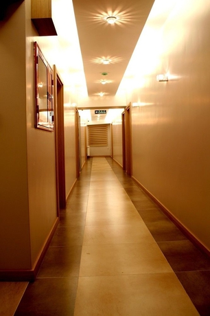 Imagen de los interiores del Hotel Grand Öztürk Otel. Foto 6