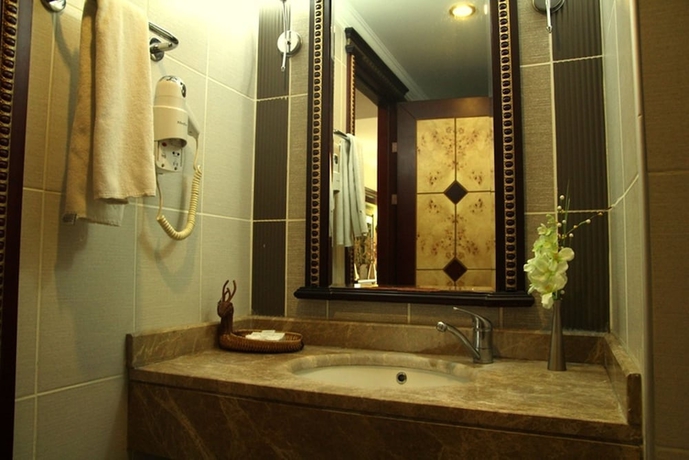 Imagen de la habitación del Hotel Grand Ozeren Otel and Spa. Foto 8