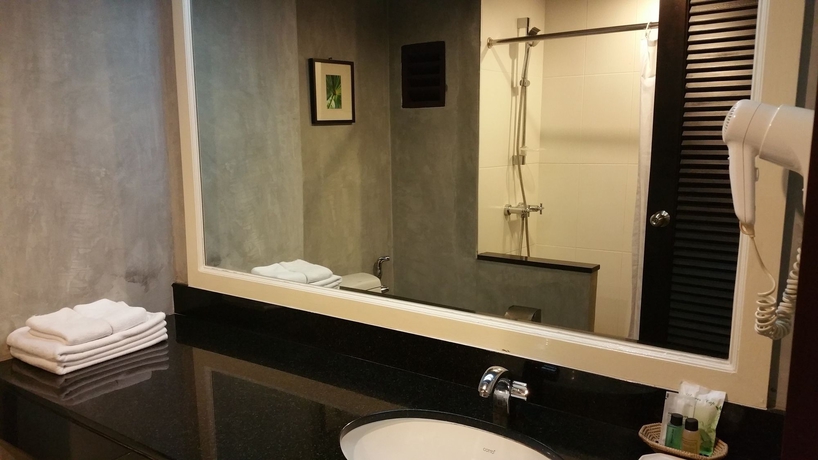 Imagen de la habitación del Hotel Grand, PATTAYA BEACH. Foto 11