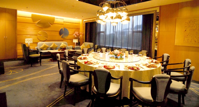 Imagen del bar/restaurante del Hotel Grand Pacific Ningbo. Foto 6