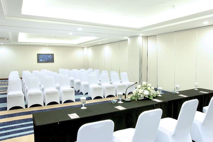 Imagen de los interiores del Hotel Grand Pacific, Pasirkaliki. Foto 11