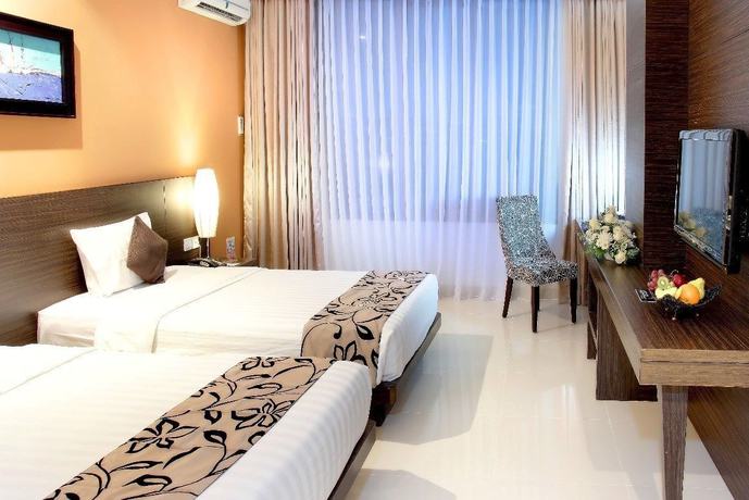 Imagen de la habitación del Hotel Grand Pacific, Pasirkaliki. Foto 7