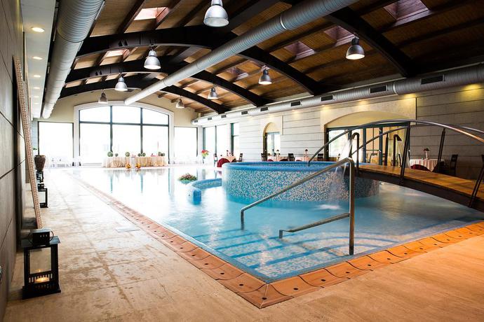 Imagen de los interiores del Hotel Grand Paestum. Foto 12